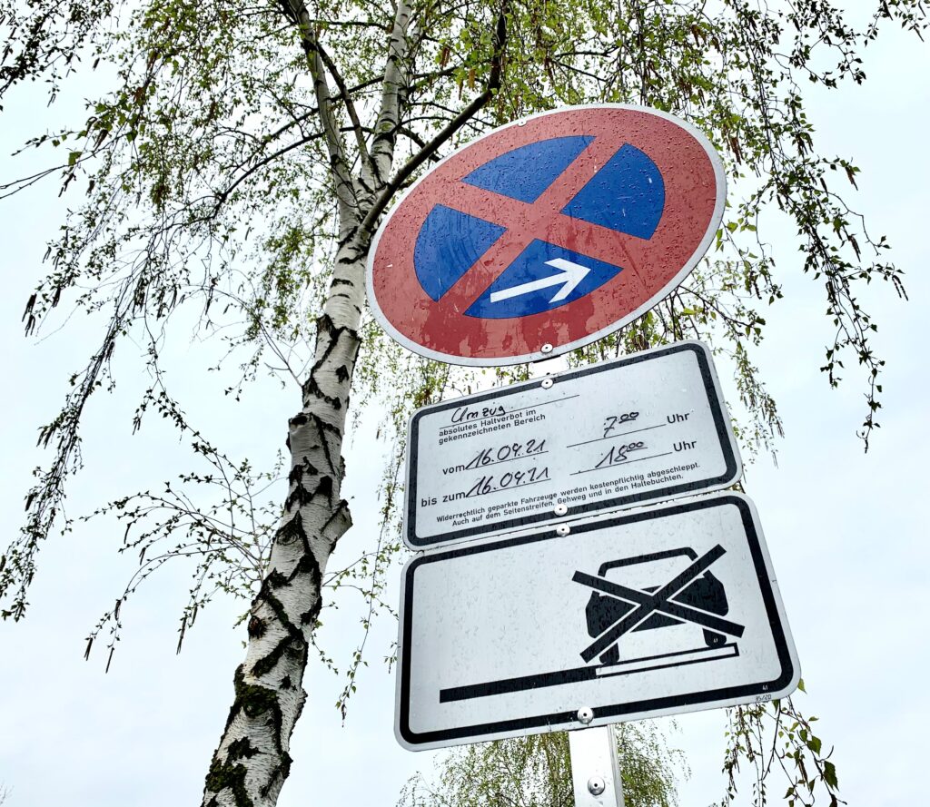 Halteverbotsbeschilderung